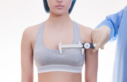 The concept of plastic surgery measurement of breast size for the selection of the implant-img-blog